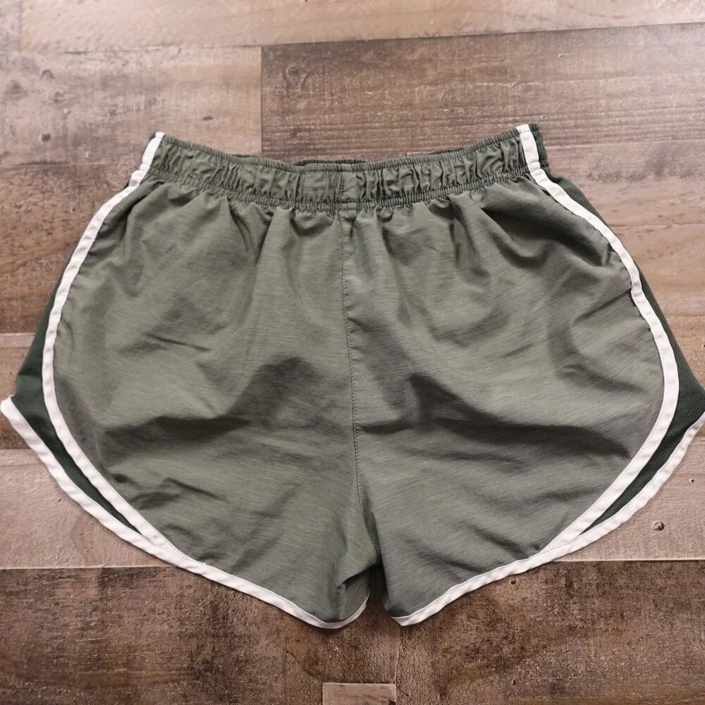 Nike tempo running