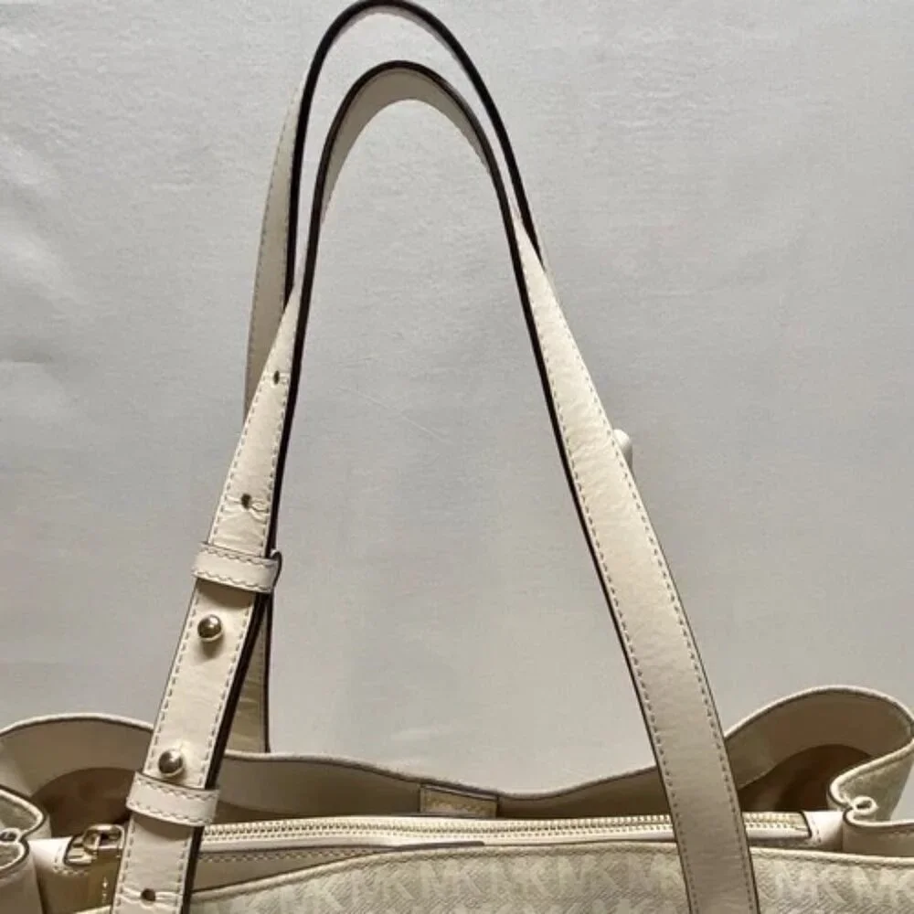 Michael Kors Griffin Large Logo Tote Natural Jacqard Canvas Leather Trim GUC‎