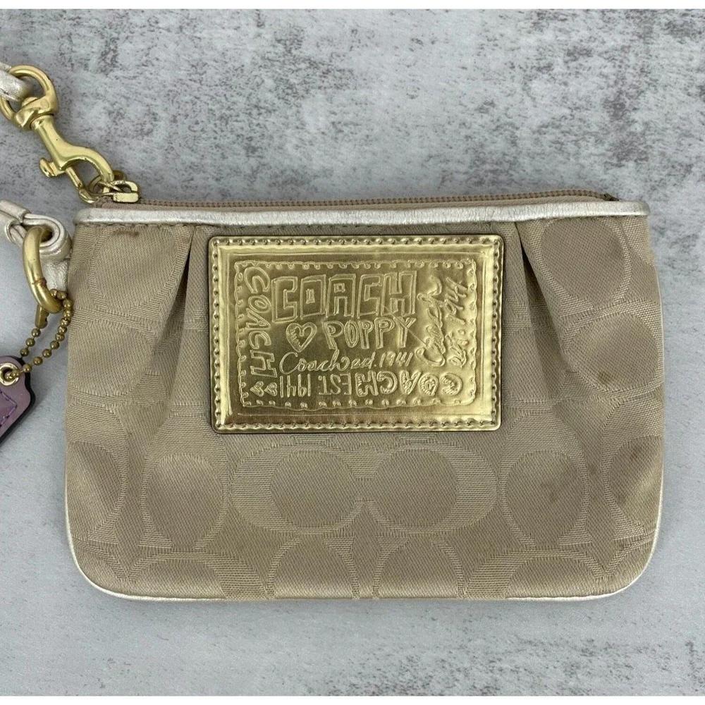 Coach signature jacquard