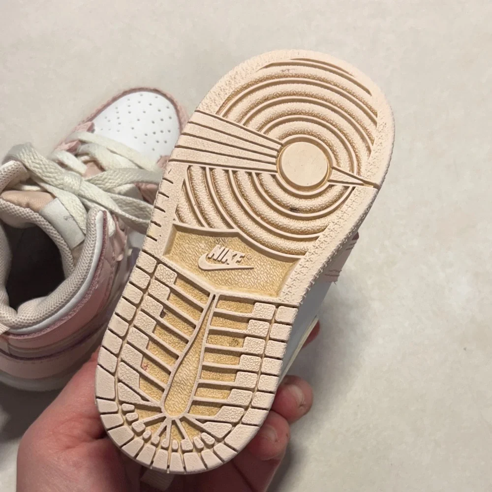 Nike charming sneakers