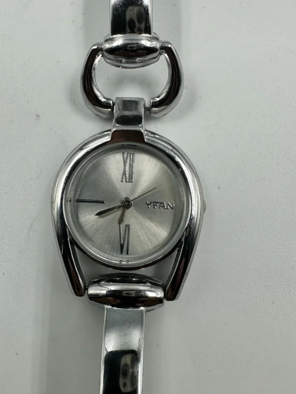 3/$30 YFan Watch Women Silver Tone Horsebit Style Dial New Battery 7.5 
