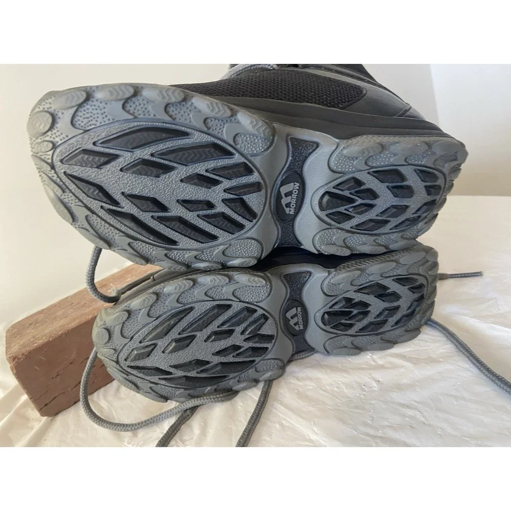 N/A these snowboard