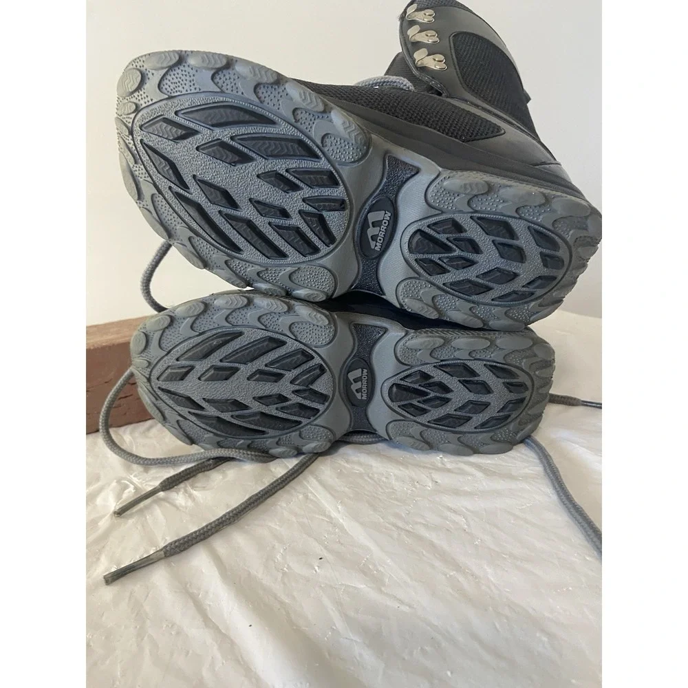 N/A these snowboard