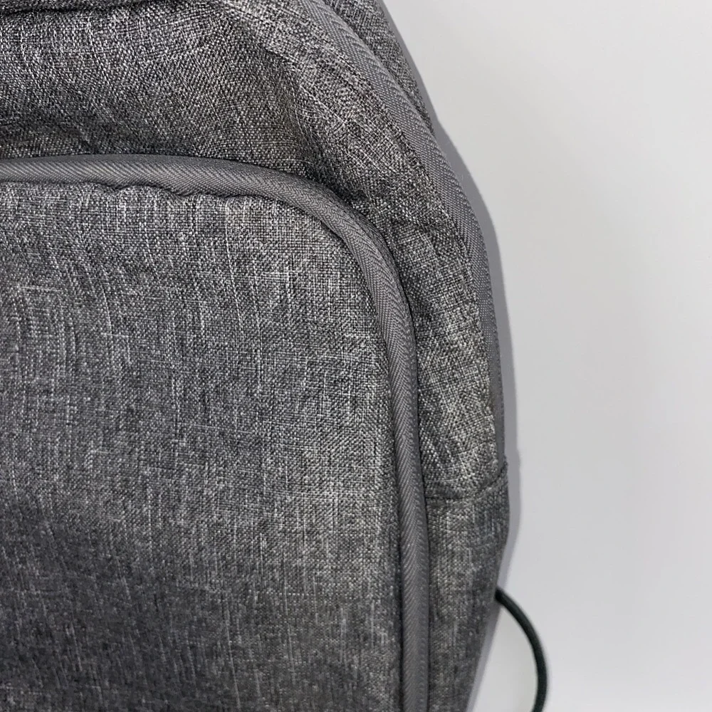Target gray shoulder