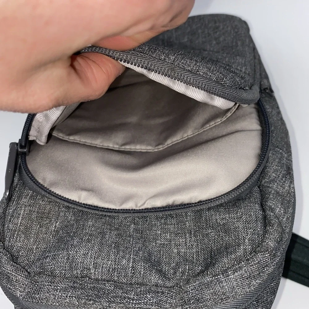 Target gray shoulder