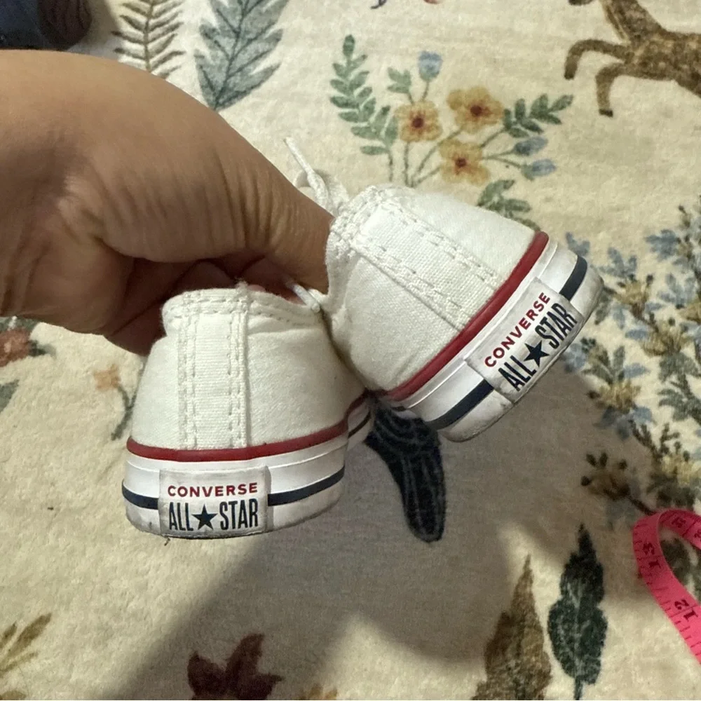 Converse stylish white kids