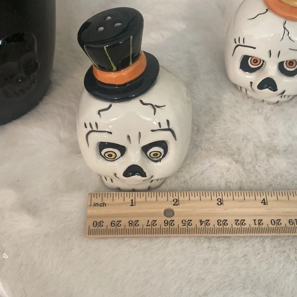 Transpac halloween skeleton