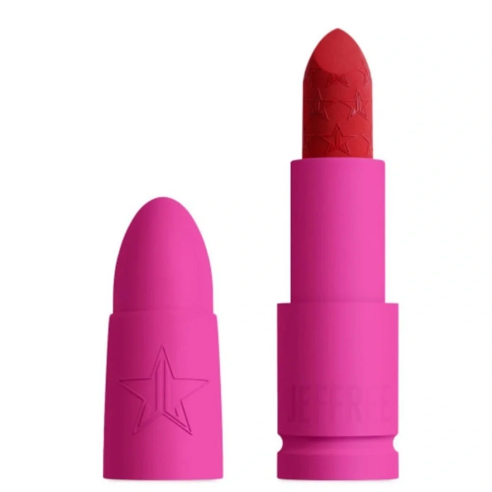 Jeffree Star confessional red