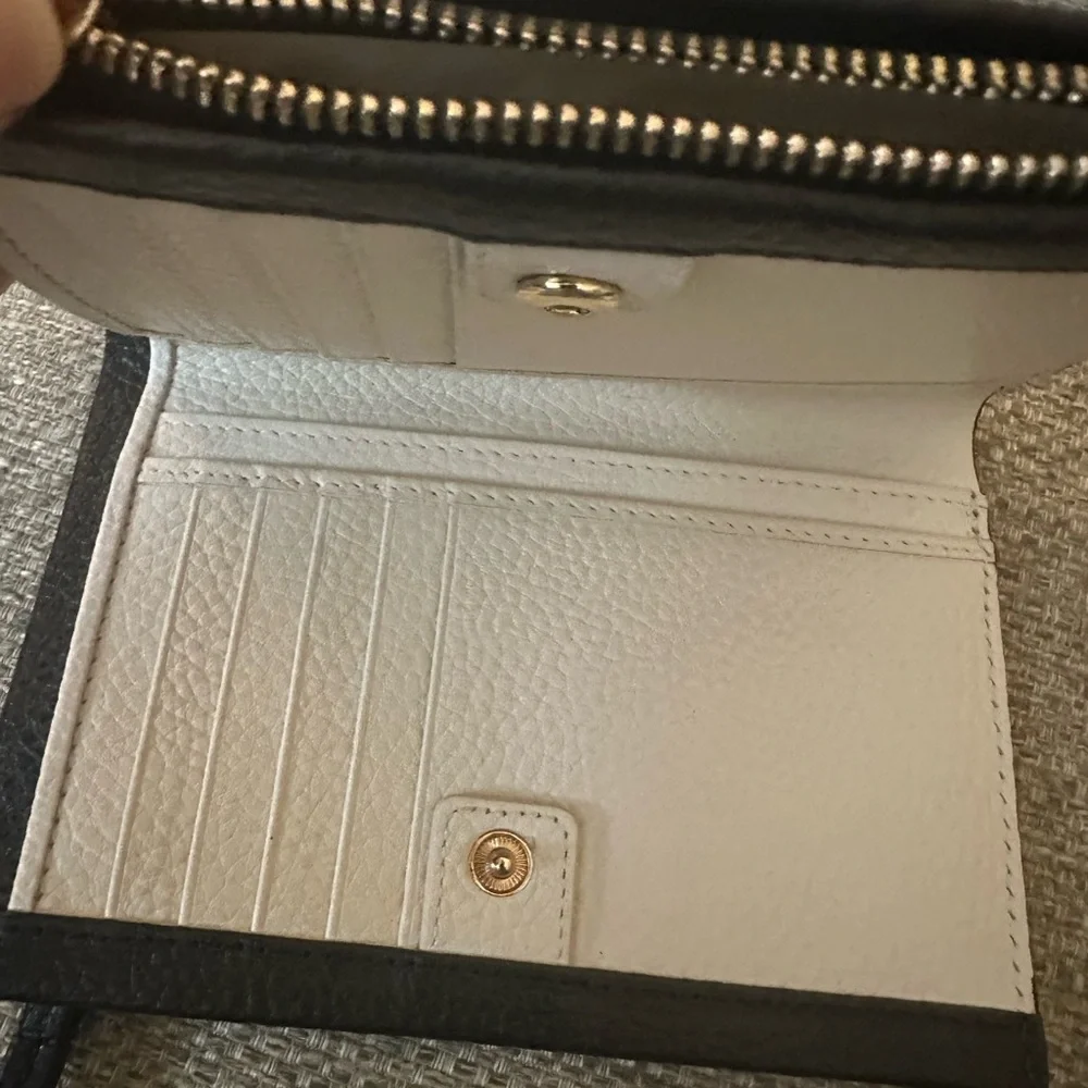 Radley London Sunny Dene Bifold Black‎ Leather Wallet with Gold Accents