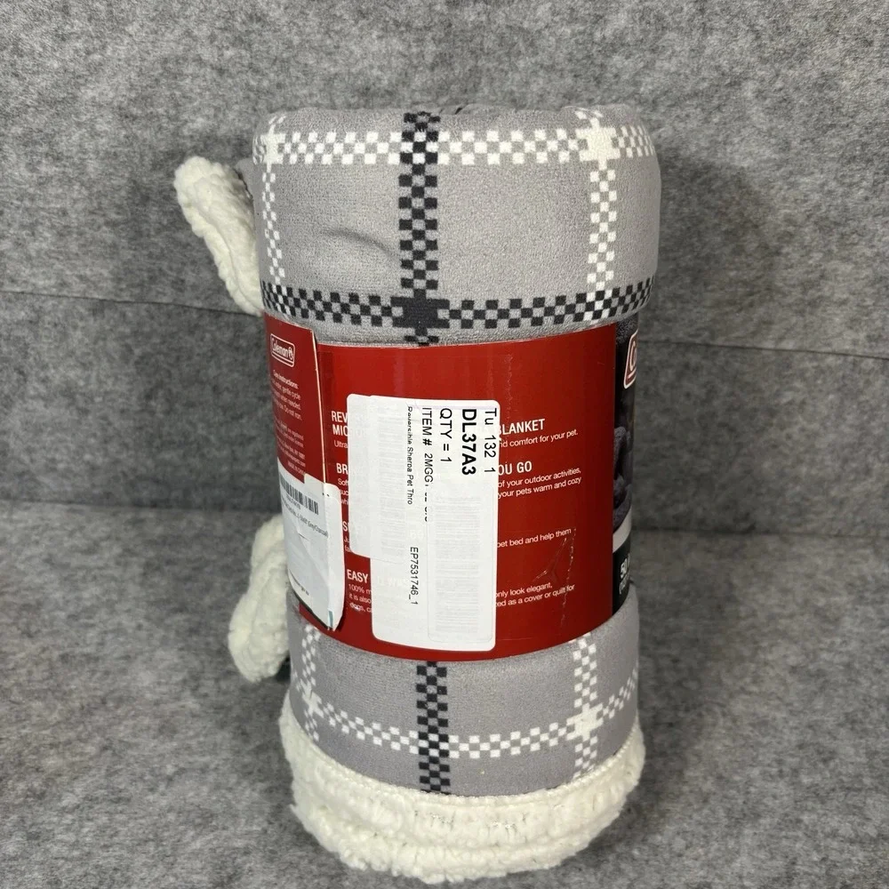 Coleman nwt pet