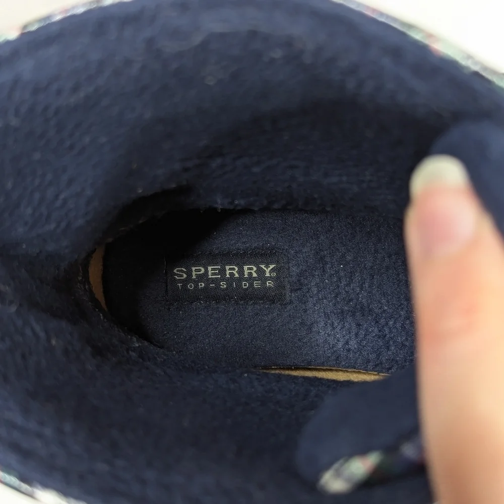 Sperry gosling plaid