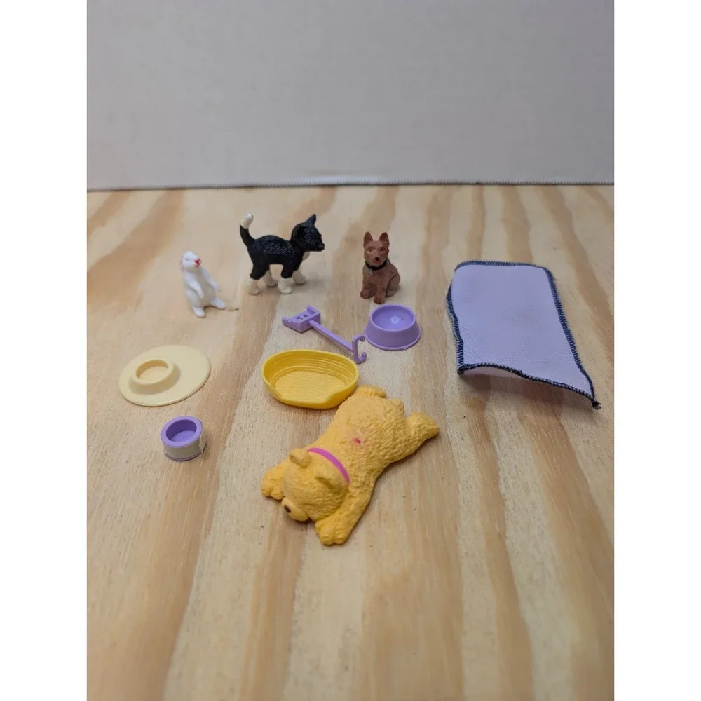 Barbie Size Pet Dog Accessories Lot Puppies Bed Bowl Dollhouse‎ Animals