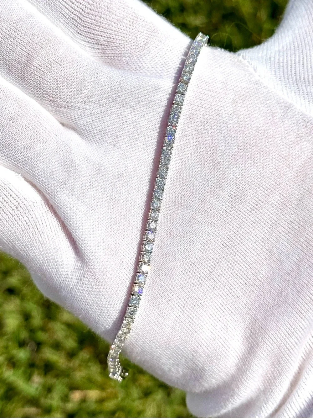 925 Sterling Silver metal 925