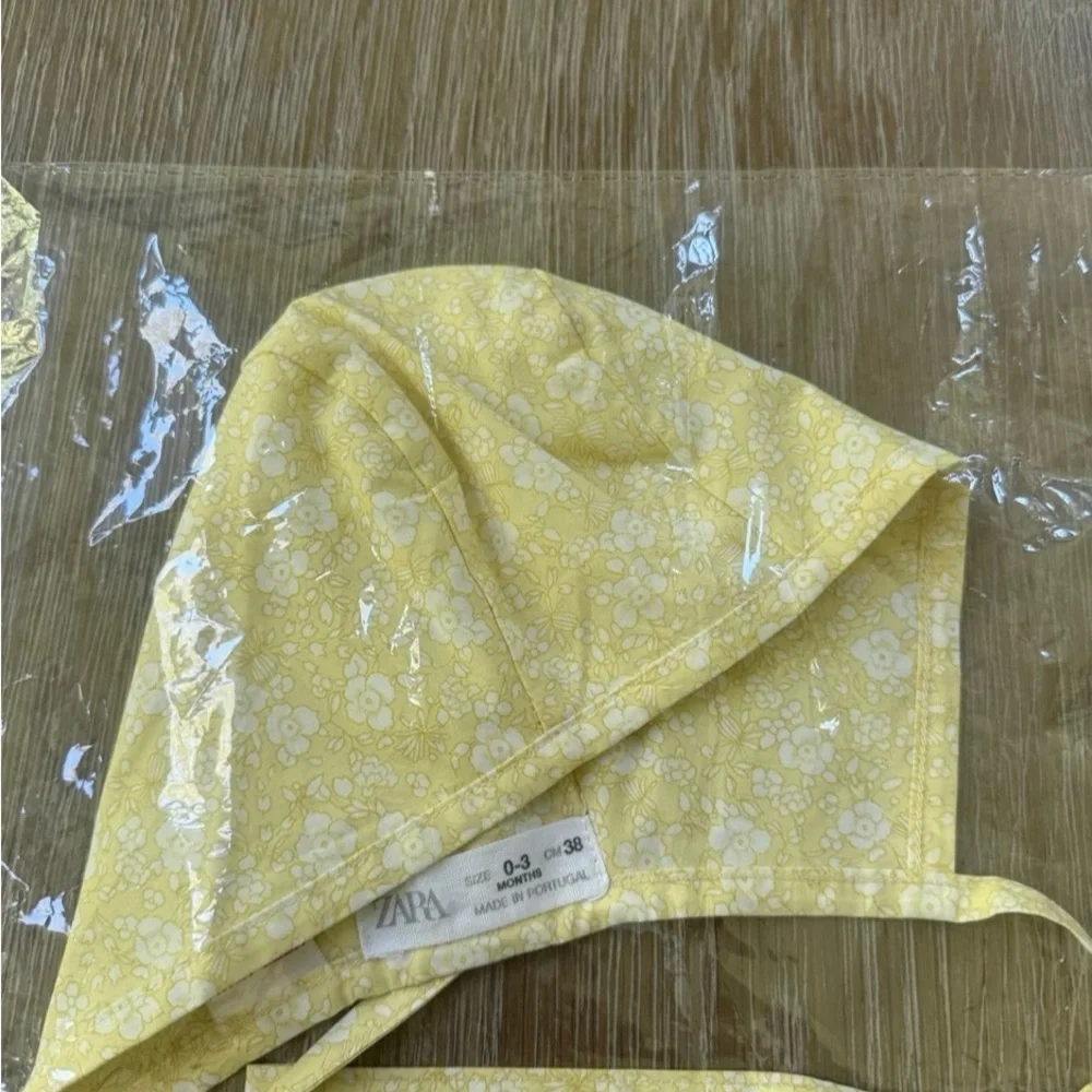 Zara charming yellow