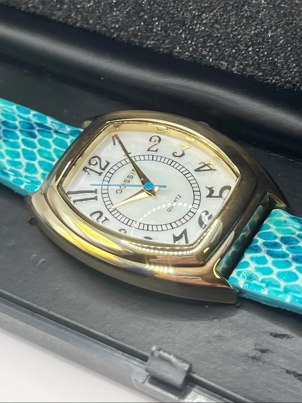 Gossip women watch