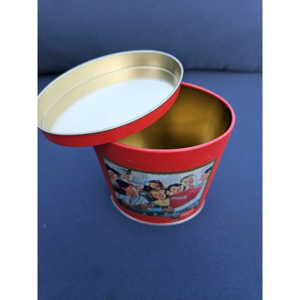Hersheys two tins