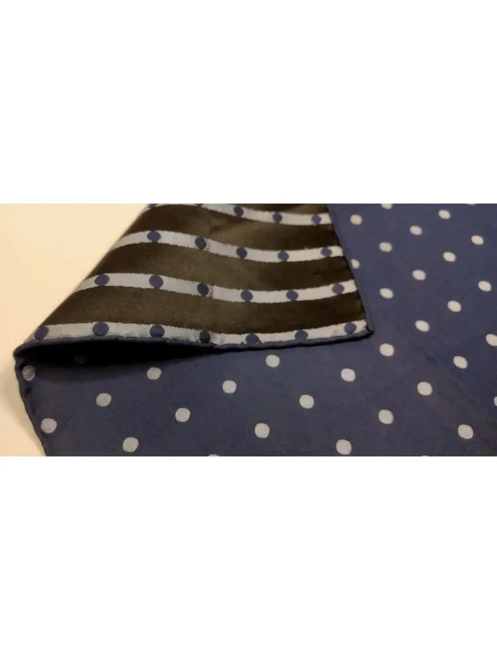 1940s HANKIE Silk Polka Dot ROYAL COLOR Handkerchief MADE IN ITALY Menswear 40s