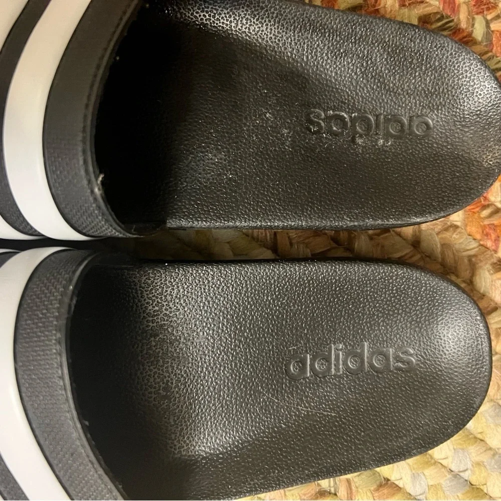 adidas slides classic