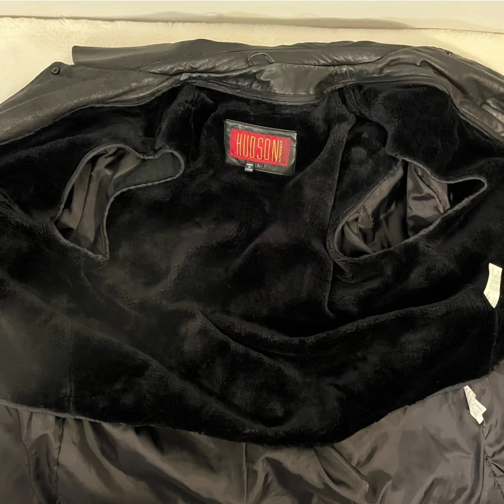Hudson Outerwear black removable