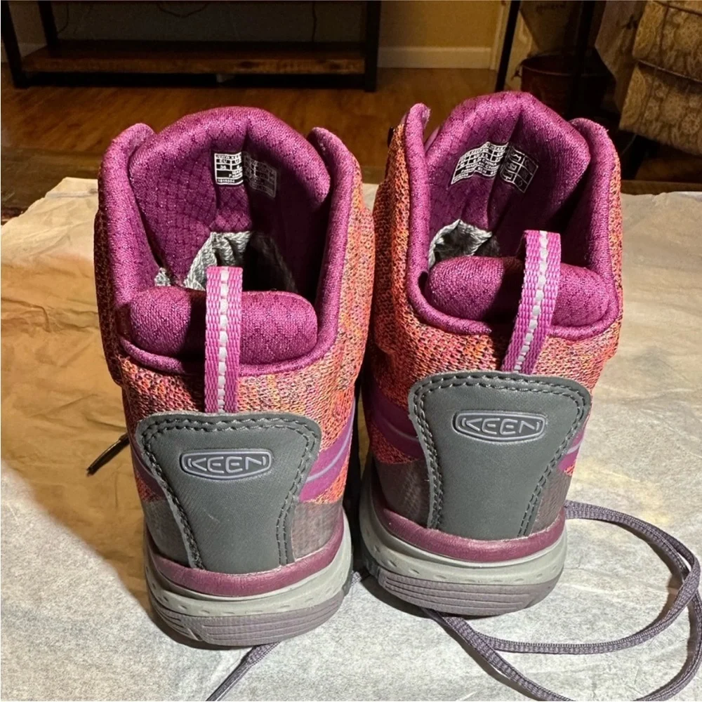 keen sneakers