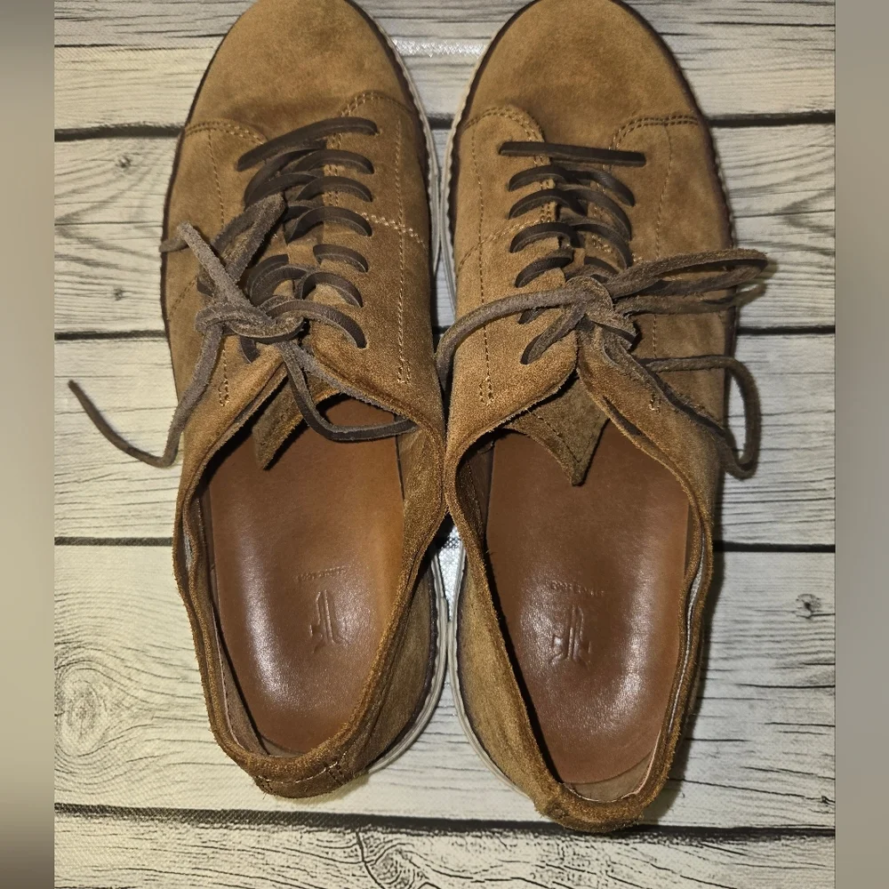 Frye classic suede