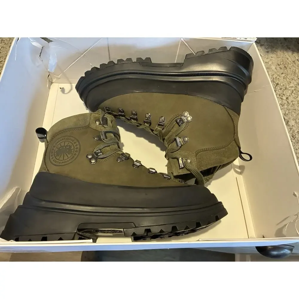 Canada Goose boots are