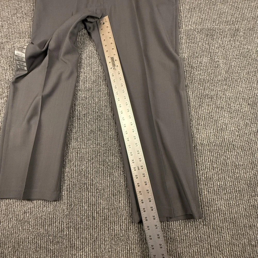 Haggar Mens 42x30 E-Clo Smart Fiber Dress Pants Medium Grey Repreve NWT
