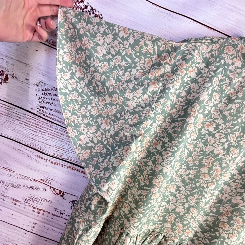 Cottagecore Floral Peplum Top Shein 2XL Sage Green Flutter Sleeve Coquette