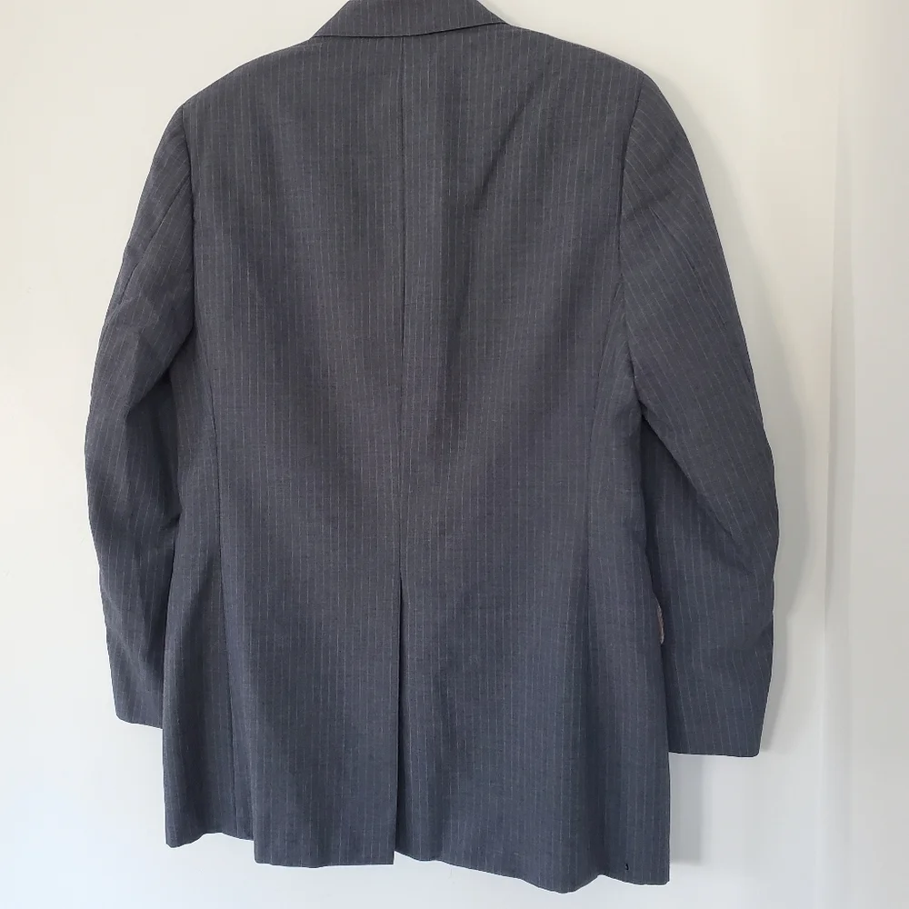 bill blass shipping wool only