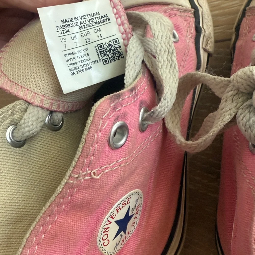 Converse stylish comfortable