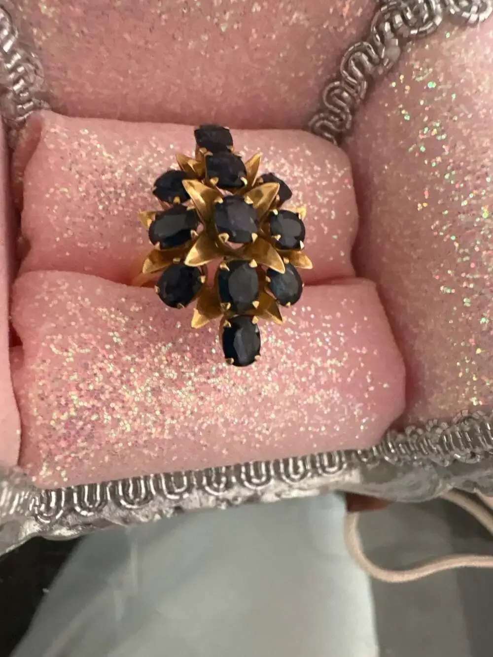 TG stunning vintage