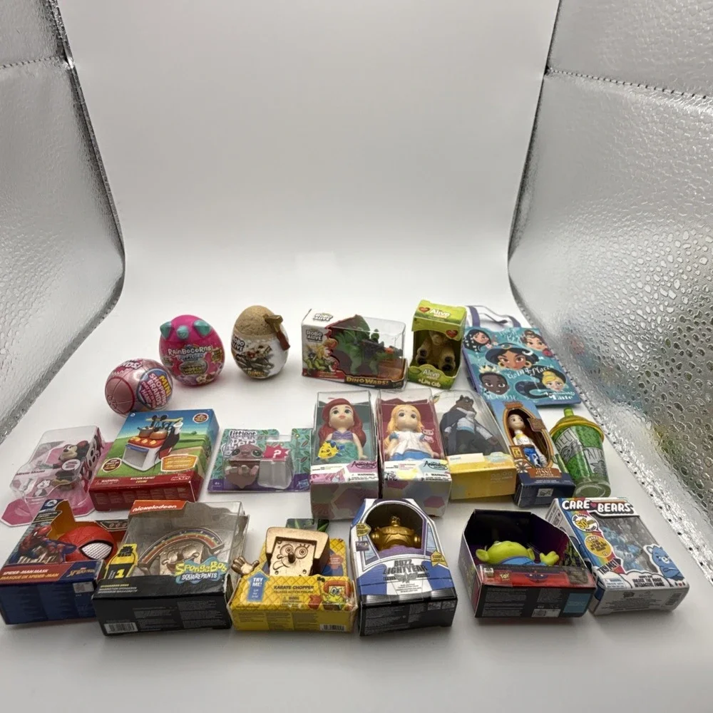 Zuru Toy Mini Brands Lot Of 20 LPS Disney Pixar 2 Gold SpongeBobs Dino Alive