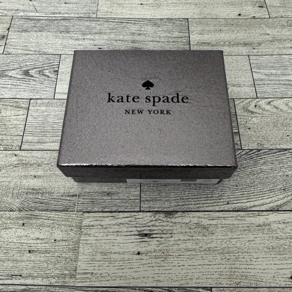 kate spade design glitter
