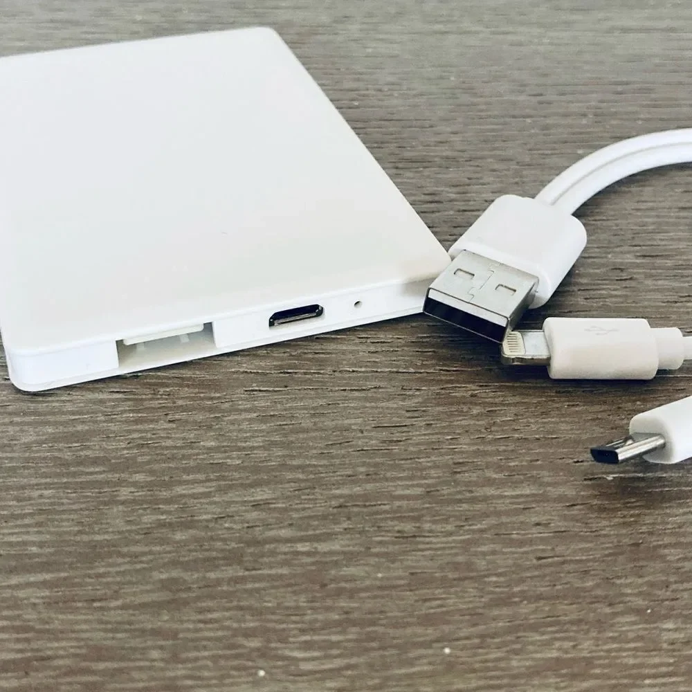 iWalk Portable Battery Charger for Smart Phone, Tablet, iPhone