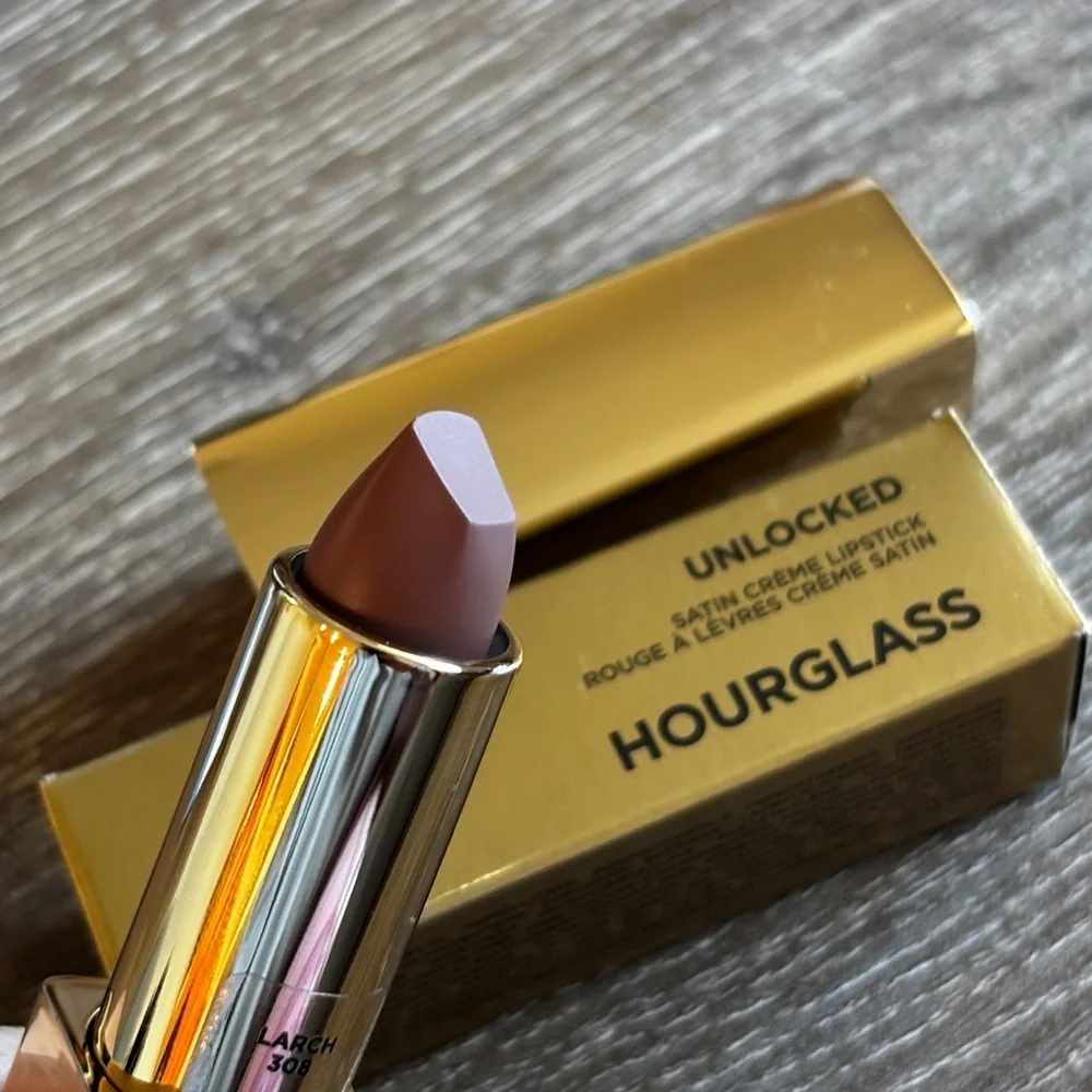 Hourglass brand new