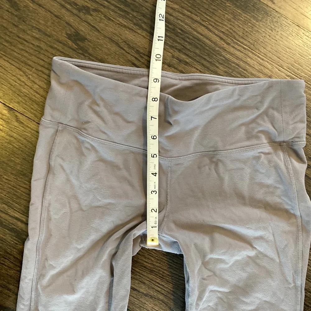 Athleta gray crop