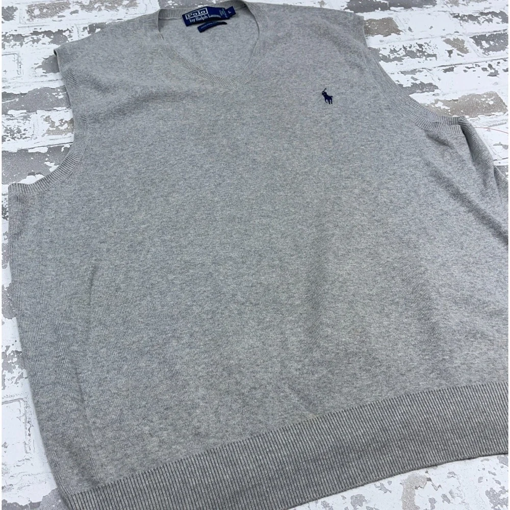 Polo Ralph Lauren includes item