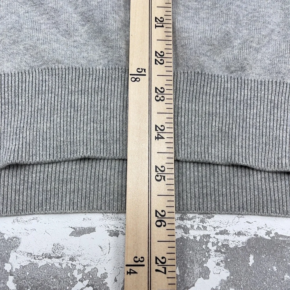 Polo Ralph Lauren includes item