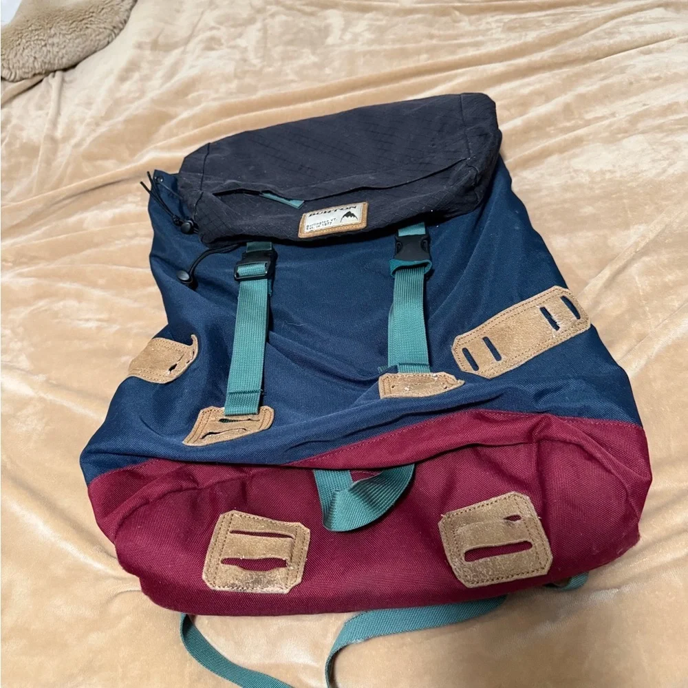 Burton Tinder 30L Outdoor Colorblock Roll-Top Backpack in Navy and Burgundy