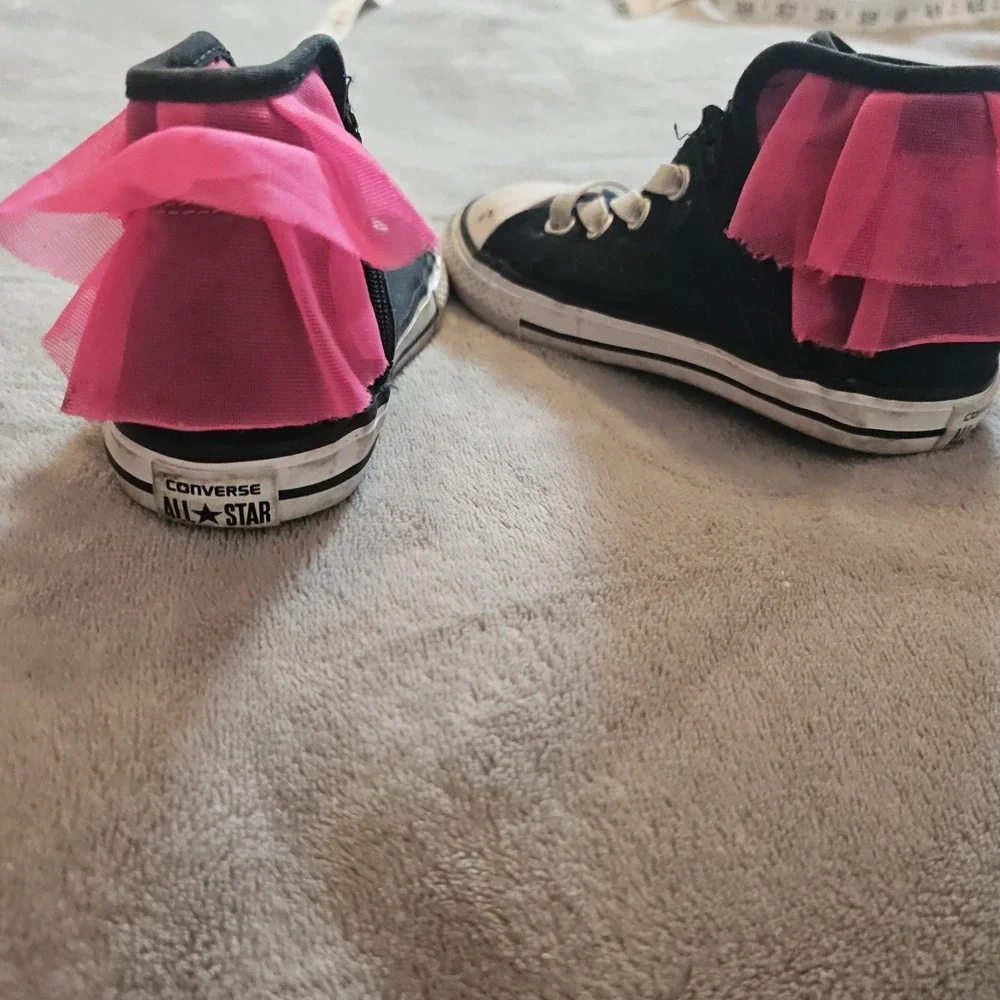 Converse product pair