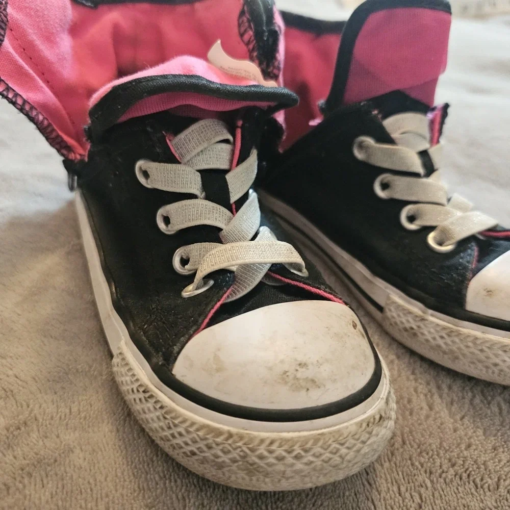 Converse product pair