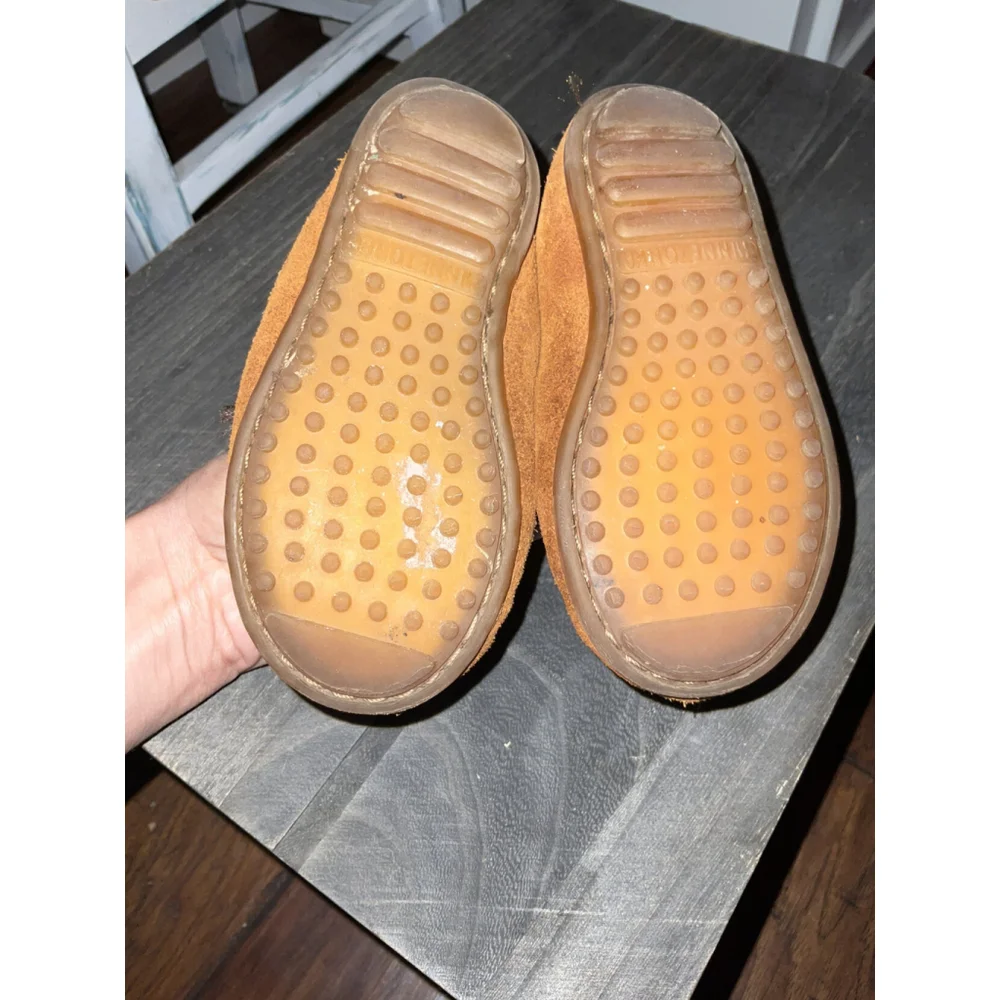 Minnetonka great moccasins