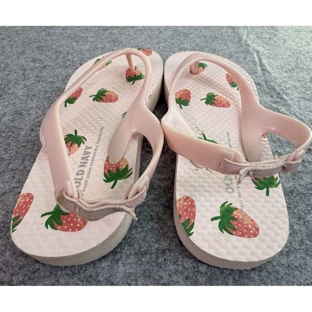 Toddler Girls Strawberry Print Flip Flops‎ Pink Elastic Back Strap Size 6