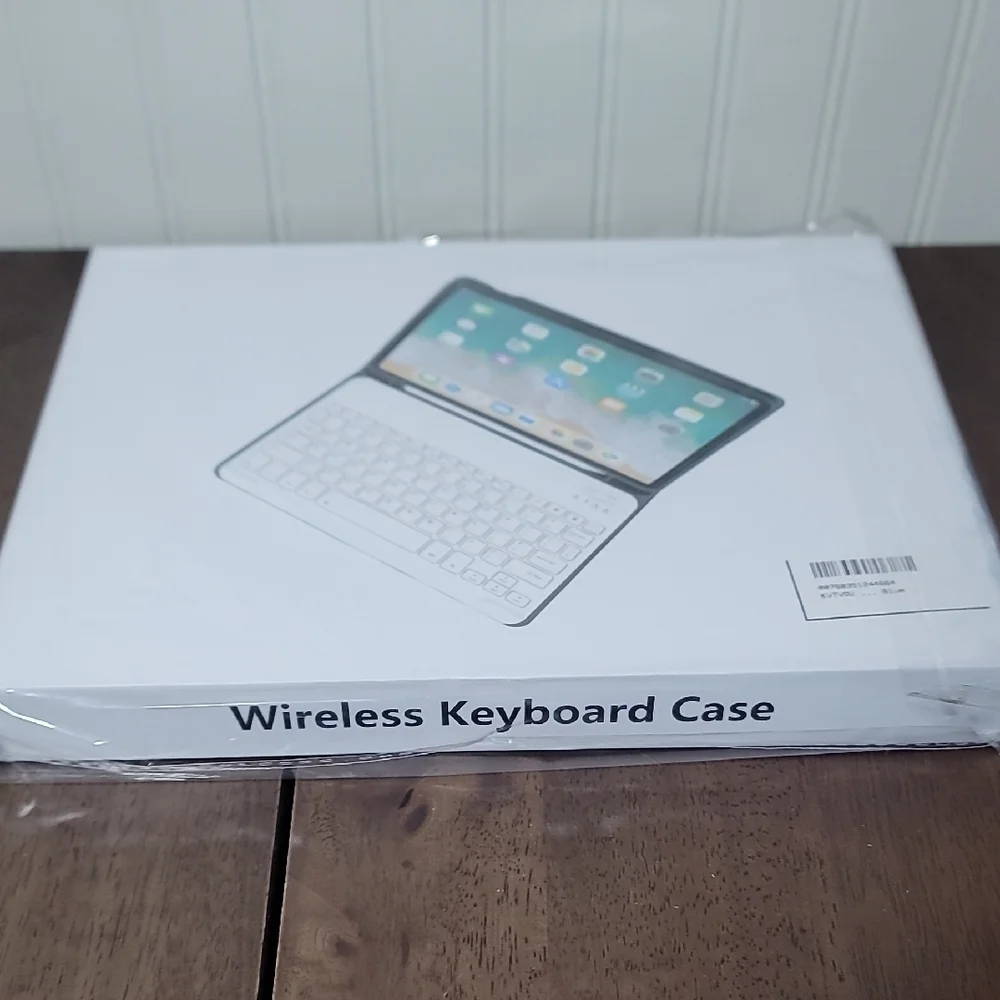 Light Blue Tablet Case with Keyboard