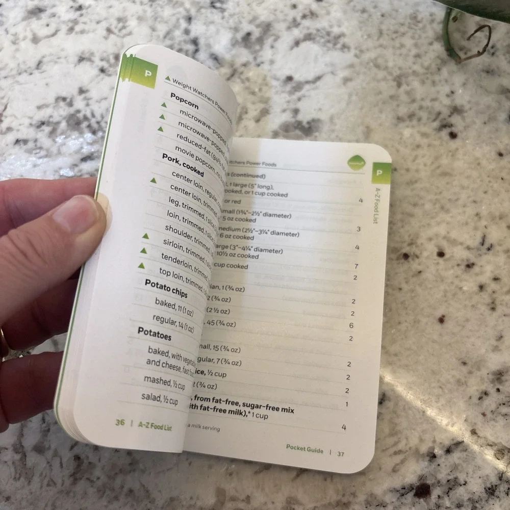 Weight Watchers 360 POCKET GUIDE Points Plus Foods and Guides‎ Small Book