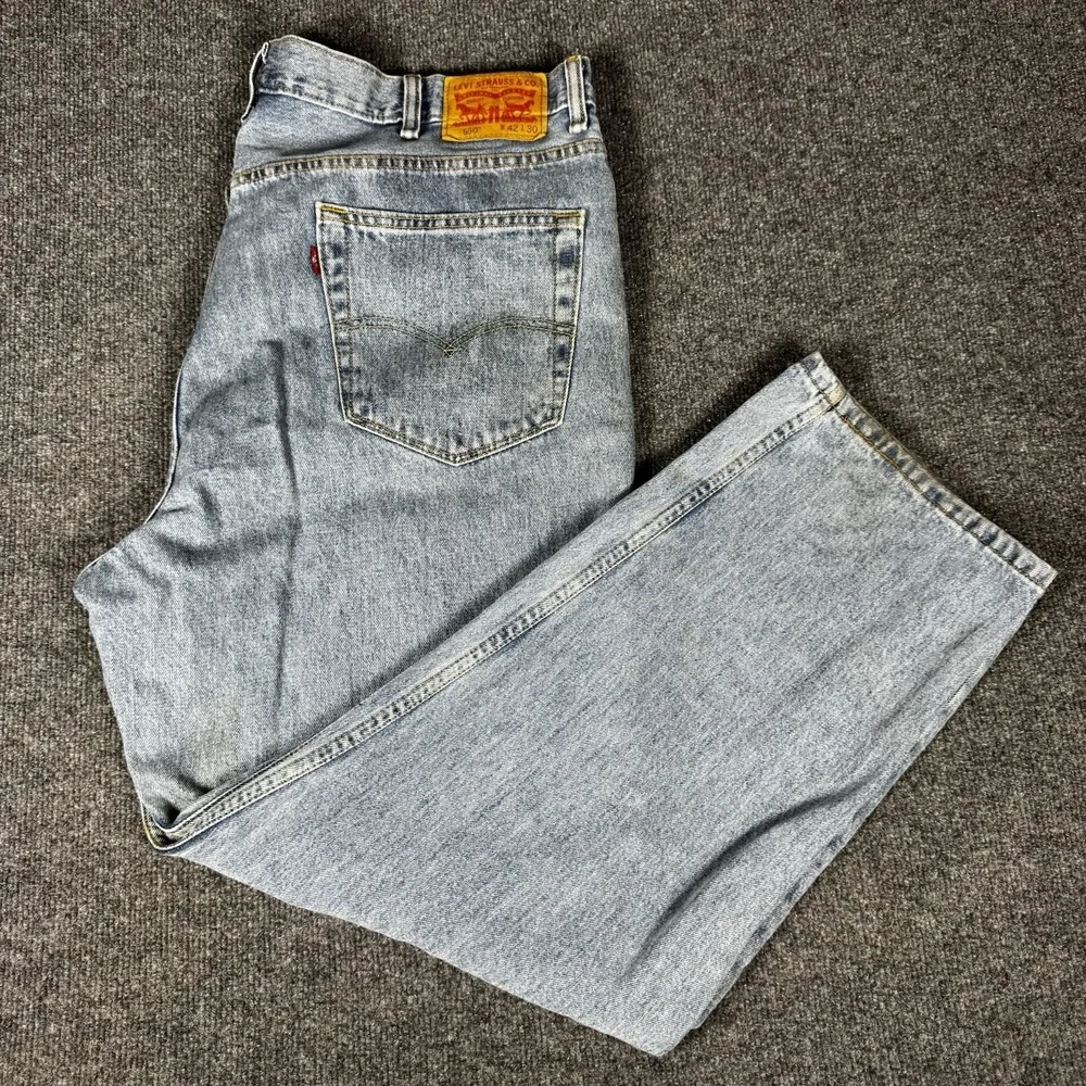 Levi's 550 Relaxed Fit Jeans Mens Size 42x30 Light Wash Denim Pants