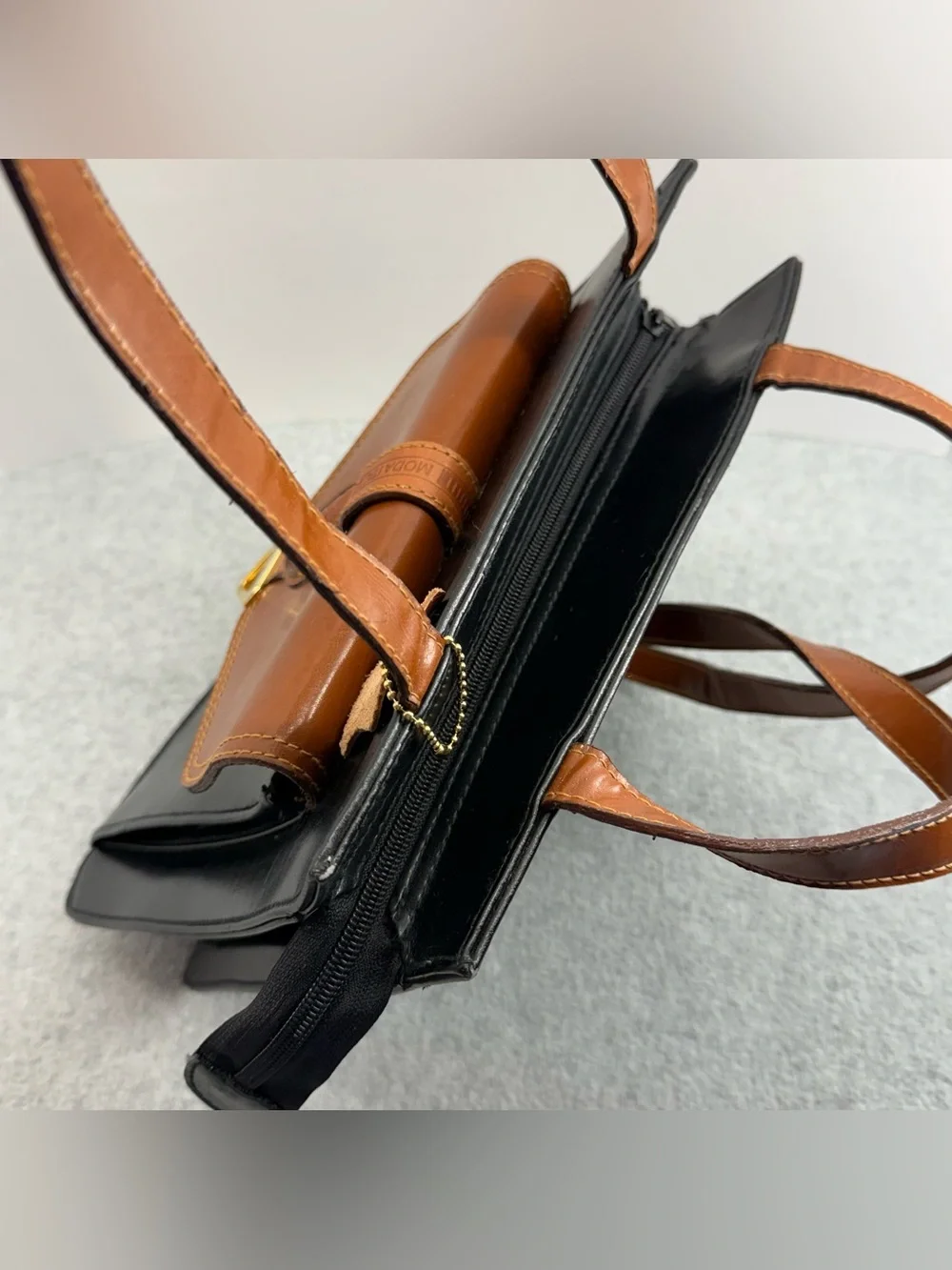 Moda Italiana Two Tone Leather Trim Purse Bag Brown Black Gold Tone Closure