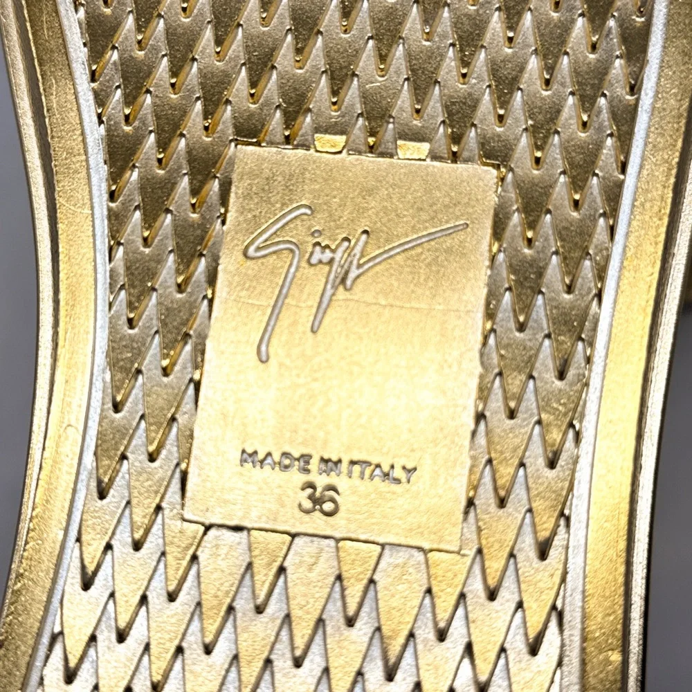 Giuseppe Zanotti *$4 99*