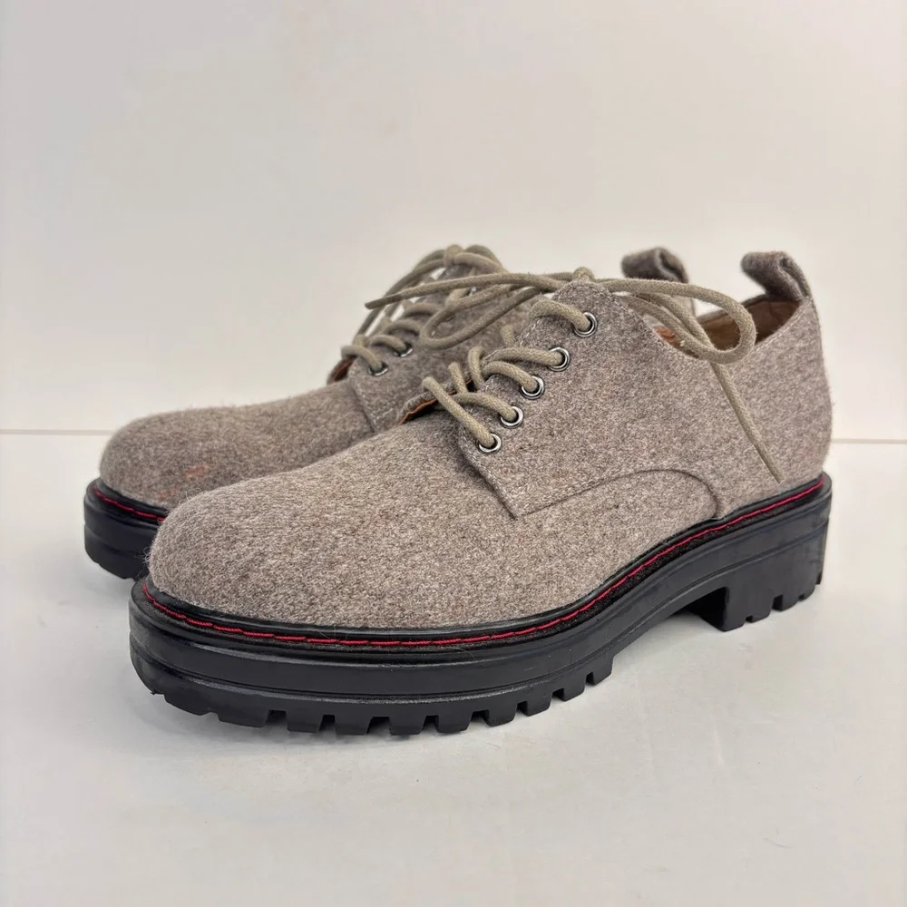 AEROSOLES well made