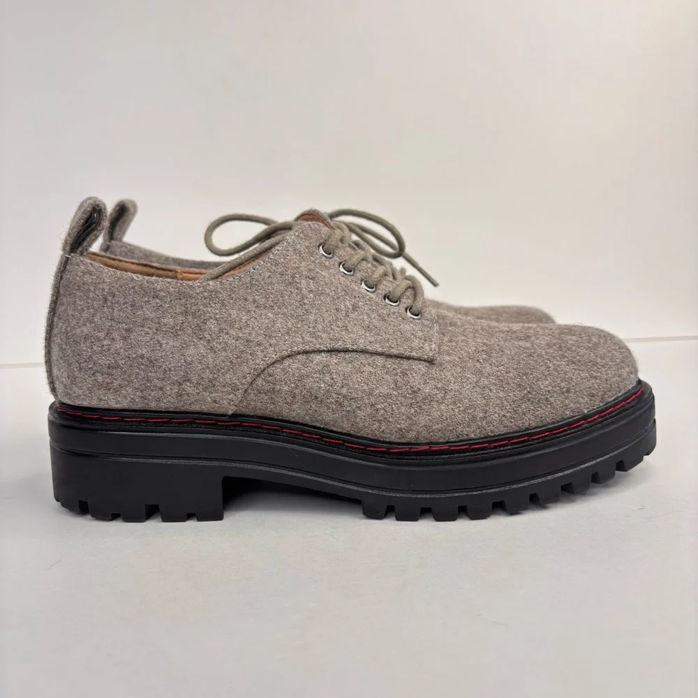 AEROSOLES well made